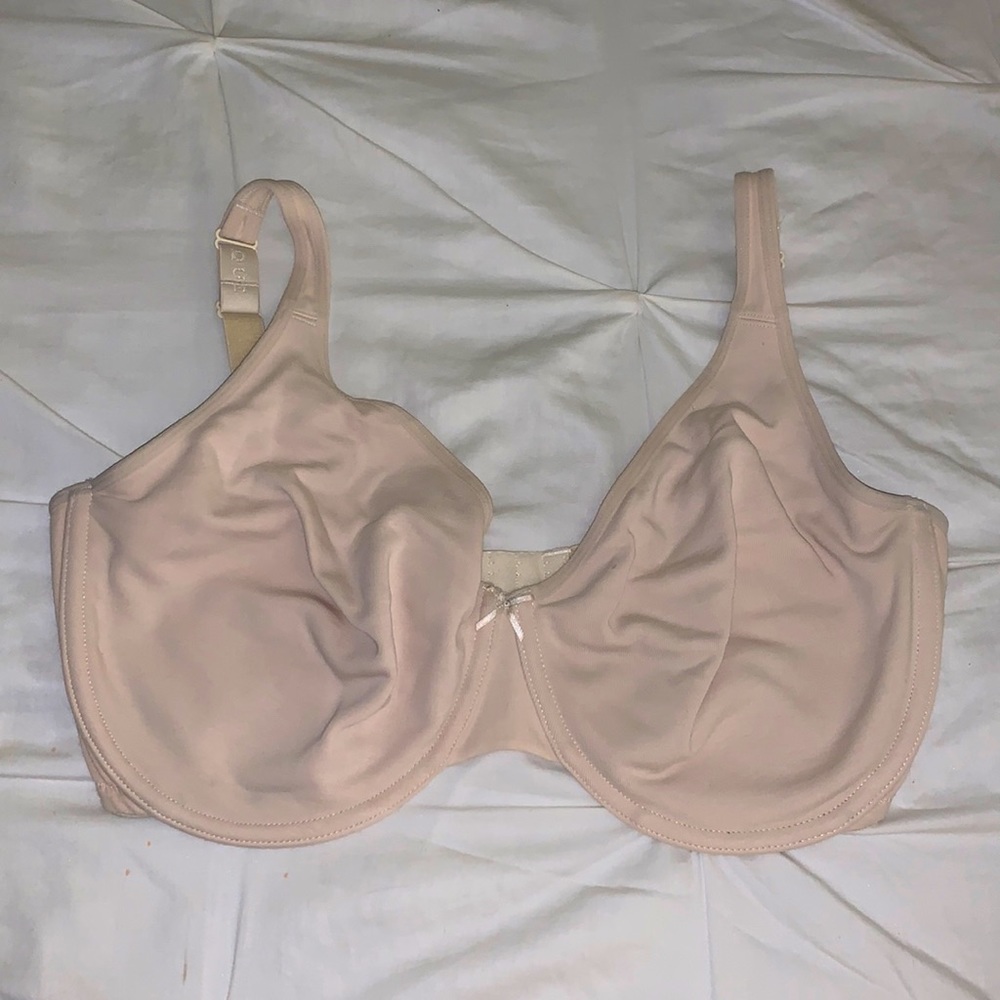 Nude Cacique Everyday Bra w. Underwire
